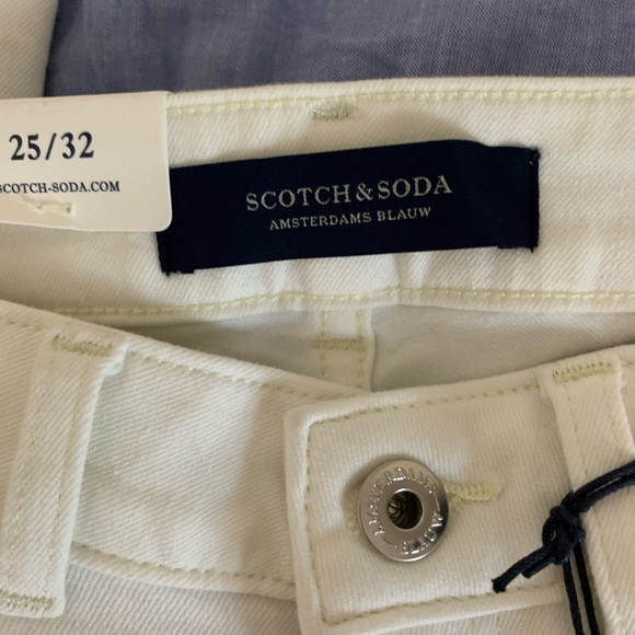 Scotch & Soda Mid Rise Skinny Pants - Picture 4 of 9